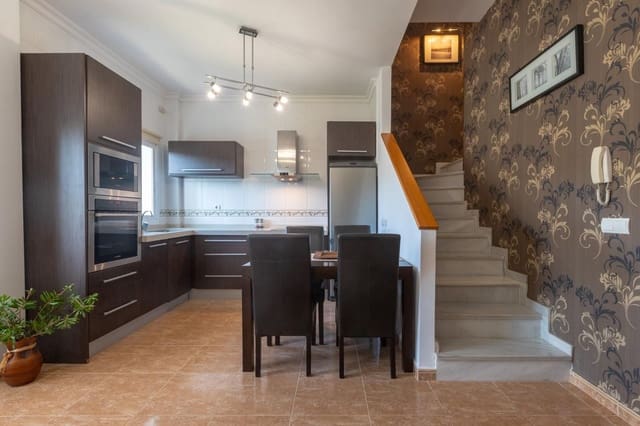 3 soverom Hus til salgs i Torrox med garasje - € 275 000 (Ref: 9854366)