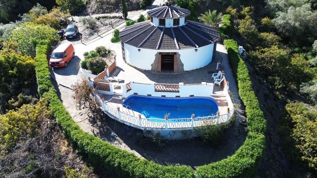 4 soverom Finca/Herregård til salgs i Torrox med svømmebasseng garasje - € 378 000 (Ref: 9854368)