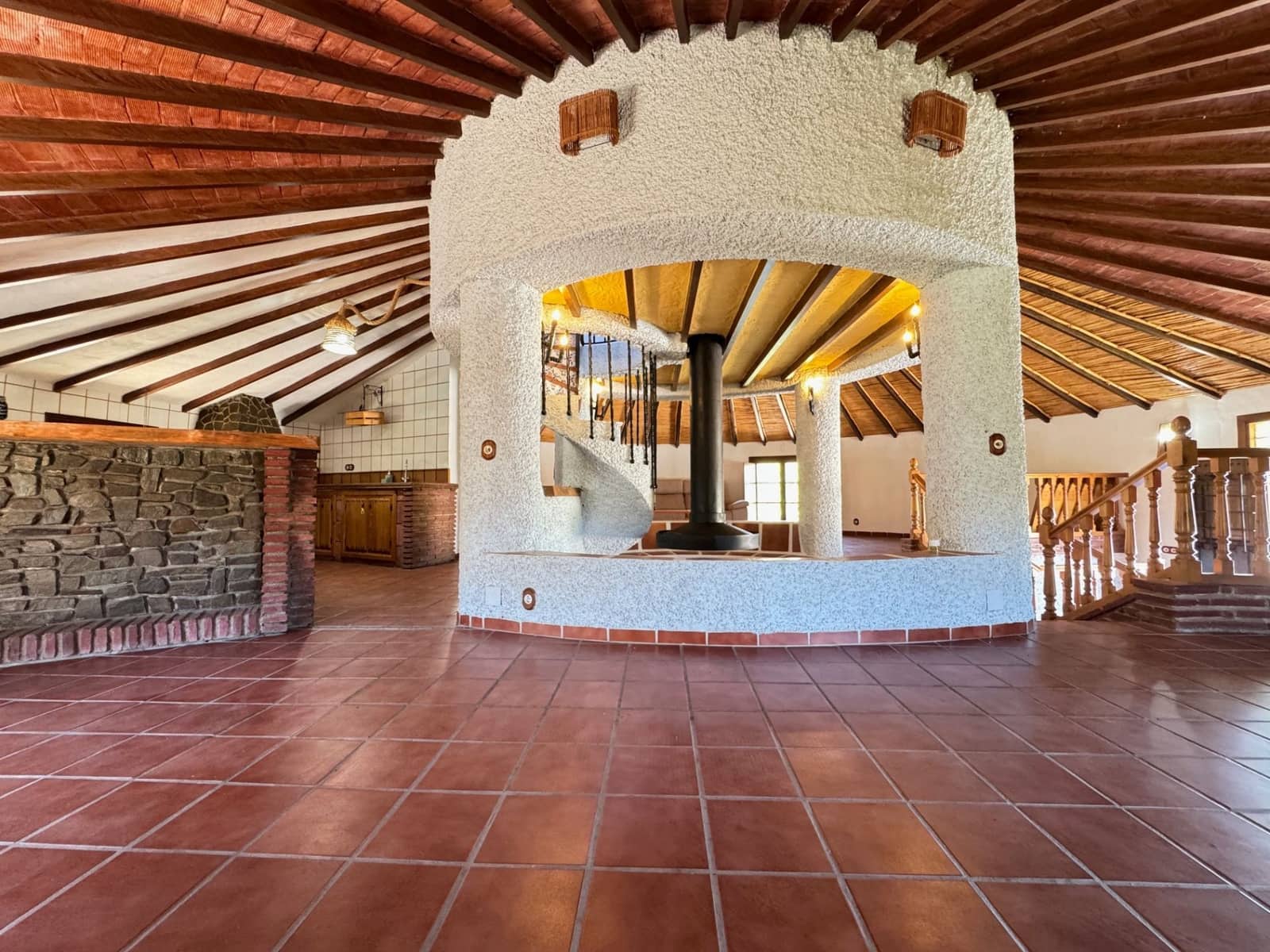 4 bedroom Finca/Country House for sale in Torrox with pool garage - € 378,000 (Ref: 9854368)