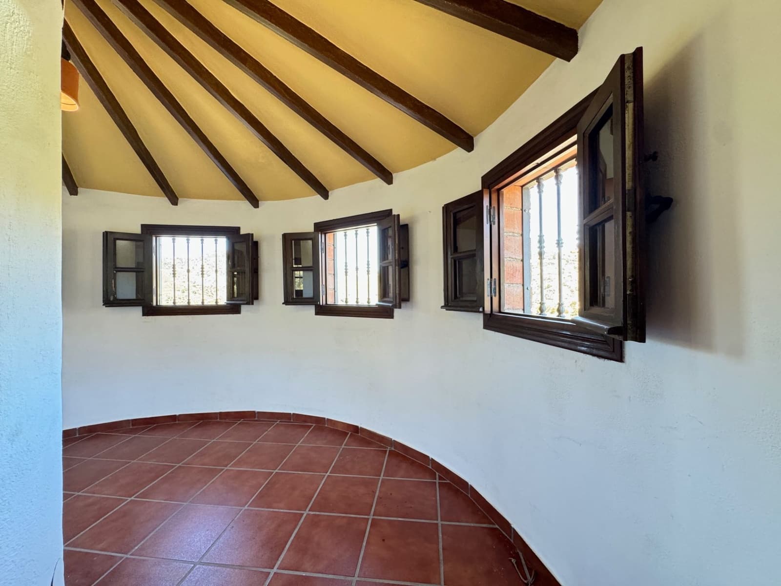 4 bedroom Finca/Country House for sale in Torrox with pool garage - € 378,000 (Ref: 9854368)