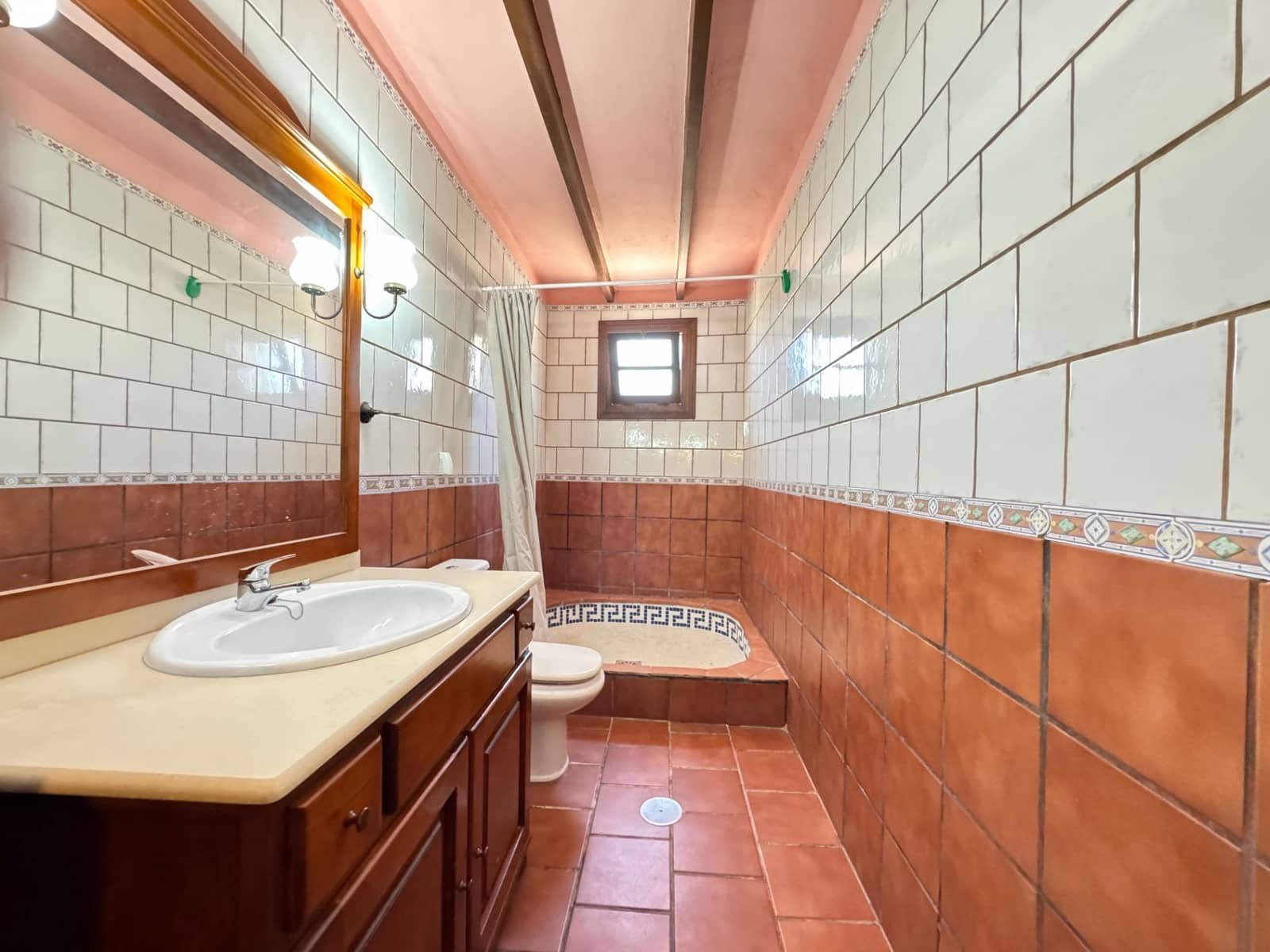 4 bedroom Finca/Country House for sale in Torrox with pool garage - € 378,000 (Ref: 9854368)