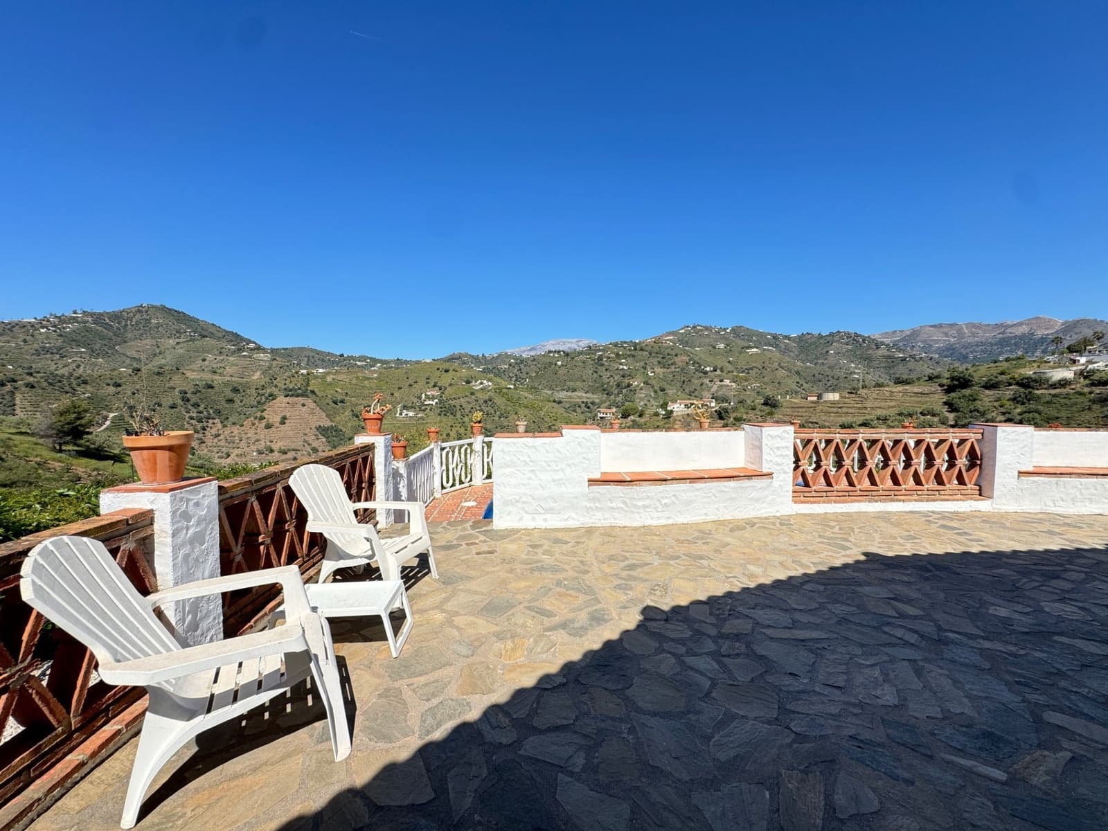 4 bedroom Finca/Country House for sale in Torrox with pool garage - € 378,000 (Ref: 9854368)