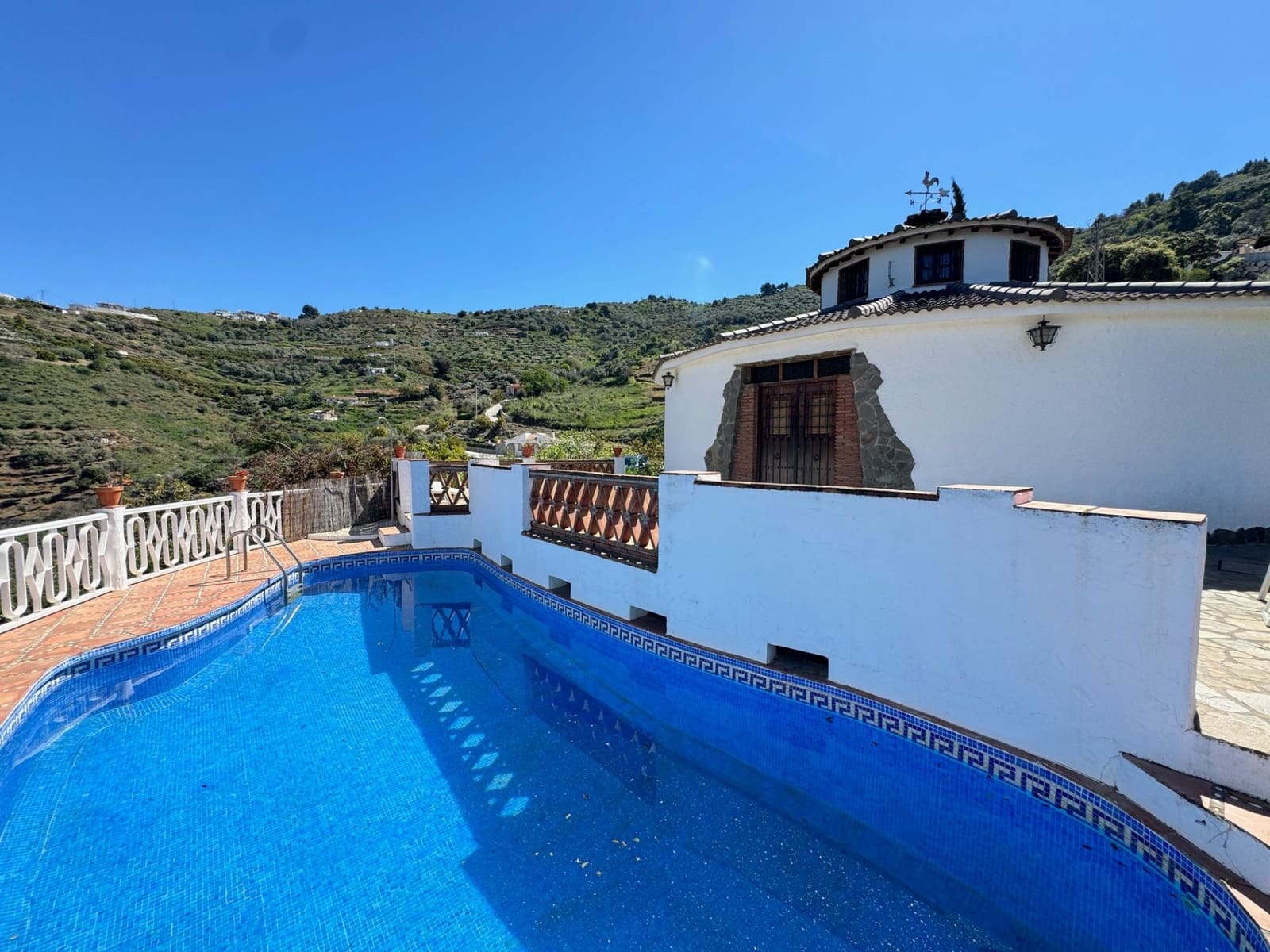 4 bedroom Finca/Country House for sale in Torrox with pool garage - € 378,000 (Ref: 9854368)