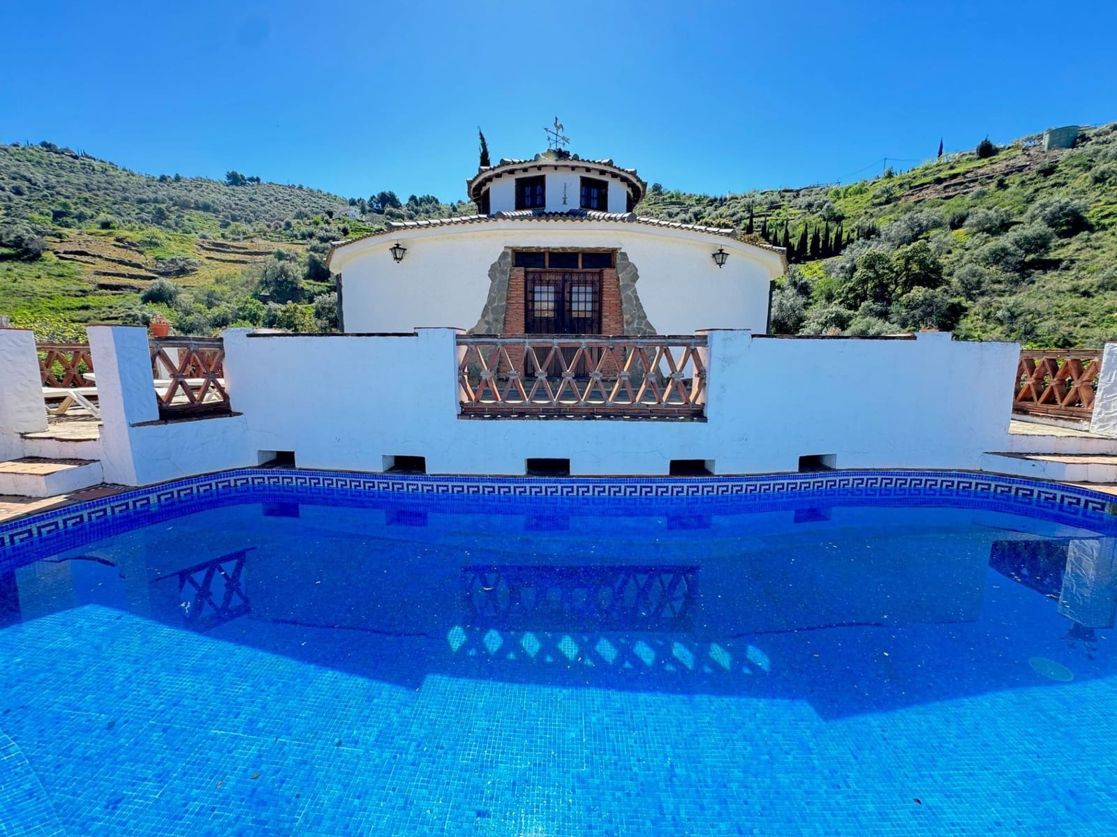 4 bedroom Finca/Country House for sale in Torrox with pool garage - € 378,000 (Ref: 9854368)