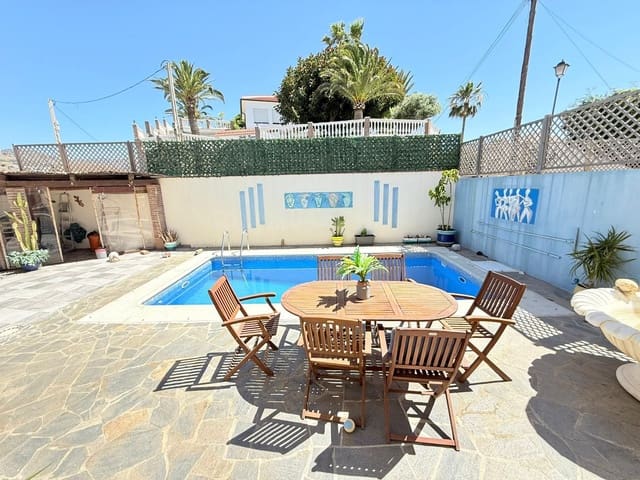 3 quarto Moradia Geminada para venda em Urbanización Santa Rosa, Torrox - 485 000 € (Ref: 9854370)