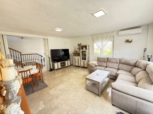 3 quarto Moradia Geminada para venda em Urbanización Santa Rosa, Torrox - 485 000 € (Ref: 9854370)