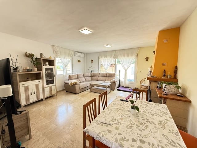 3 quarto Moradia Geminada para venda em Urbanización Santa Rosa, Torrox - 485 000 € (Ref: 9854370)