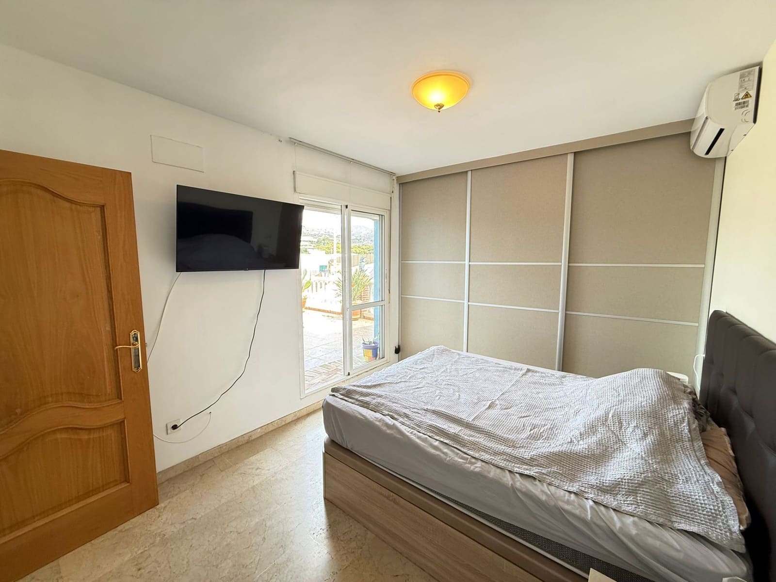 3 quarto Moradia Geminada para venda em Torrox-Costa com piscina garagem - 485 000 € (Ref: 9854370)