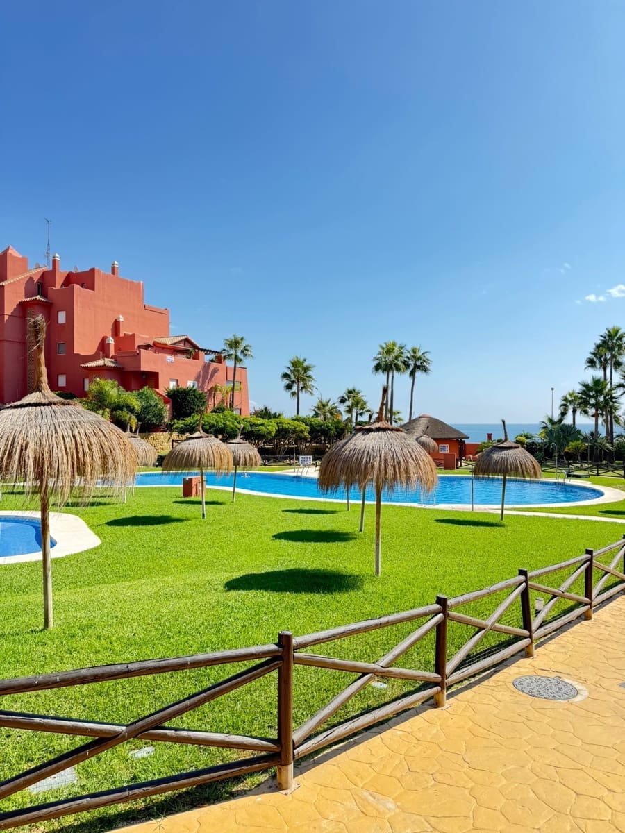 2 quarto Apartamento para venda em Torrox-Costa - 449 900 € (Ref: 9854372)