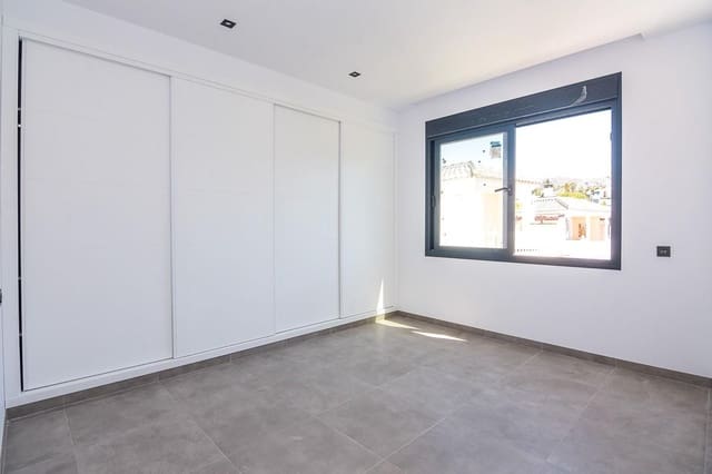 3 soverom Villa til salgs i Torrox Park, Torrox med svømmebasseng garasje - € 770 000 (Ref: 9889766)