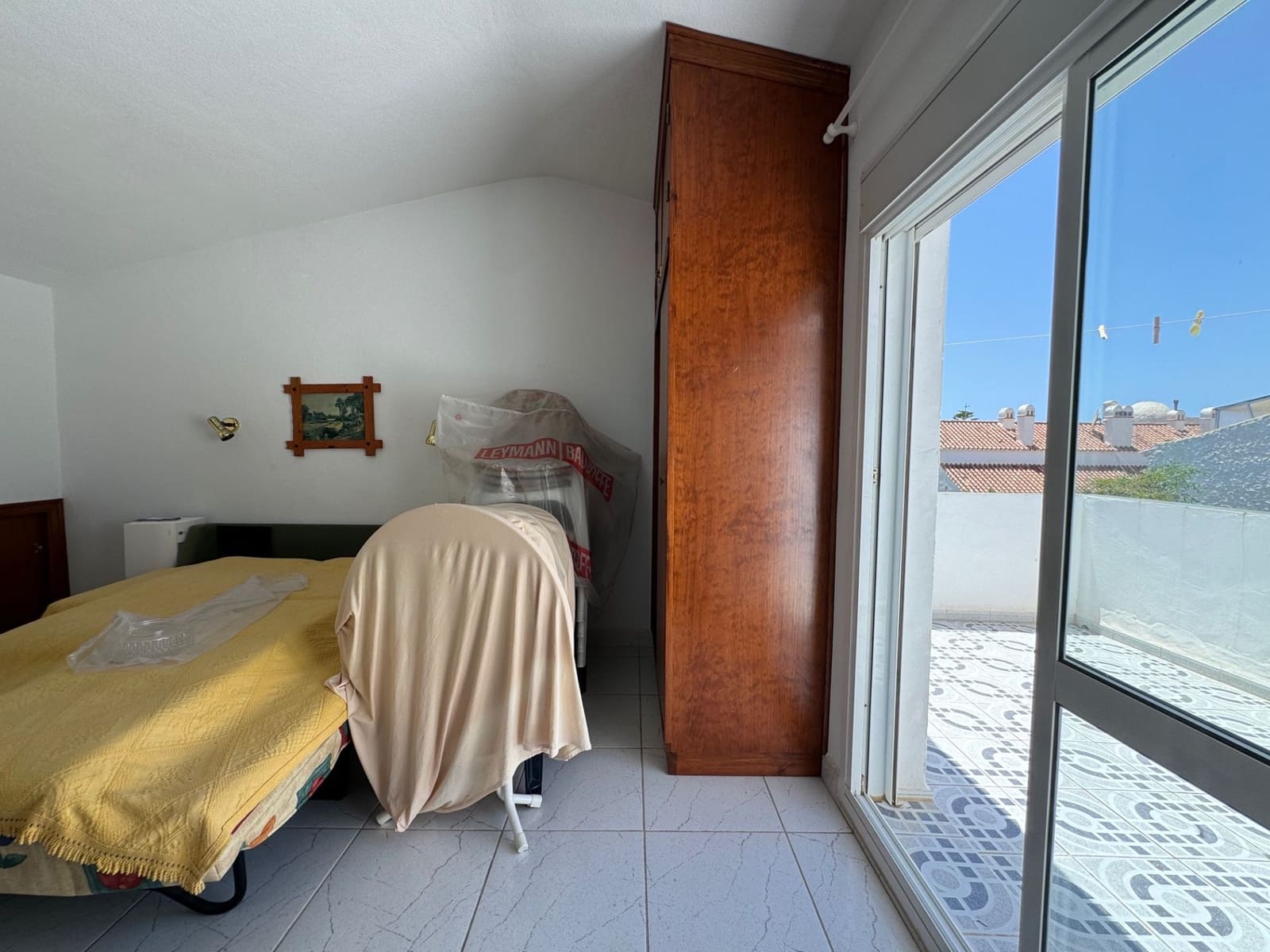 3 sypialnia Dom blizniak na sprzedaż w Torrox-Costa z basenem - 315 000 € (Ref: 9902834)