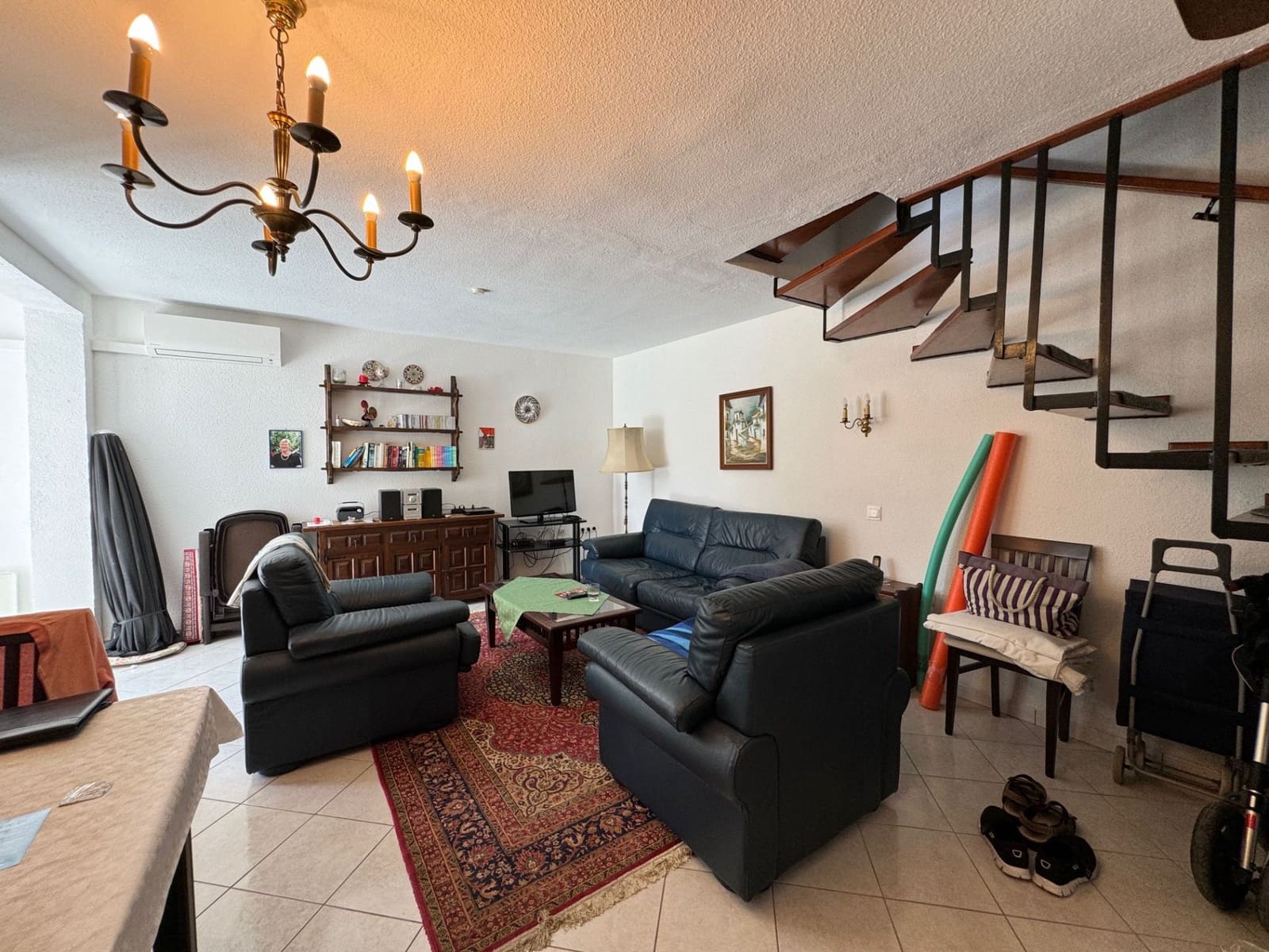 3 sypialnia Dom blizniak na sprzedaż w Torrox-Costa z basenem - 315 000 € (Ref: 9902834)