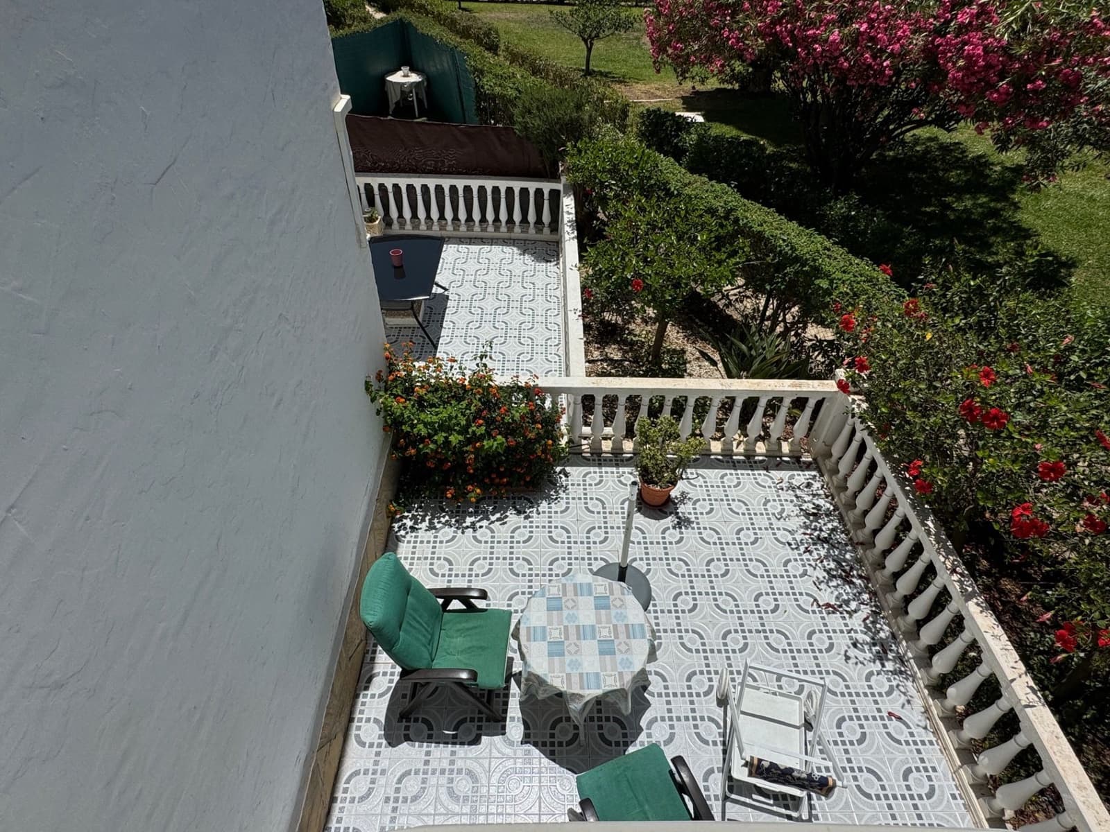 3 sypialnia Dom blizniak na sprzedaż w Torrox-Costa z basenem - 315 000 € (Ref: 9902834)