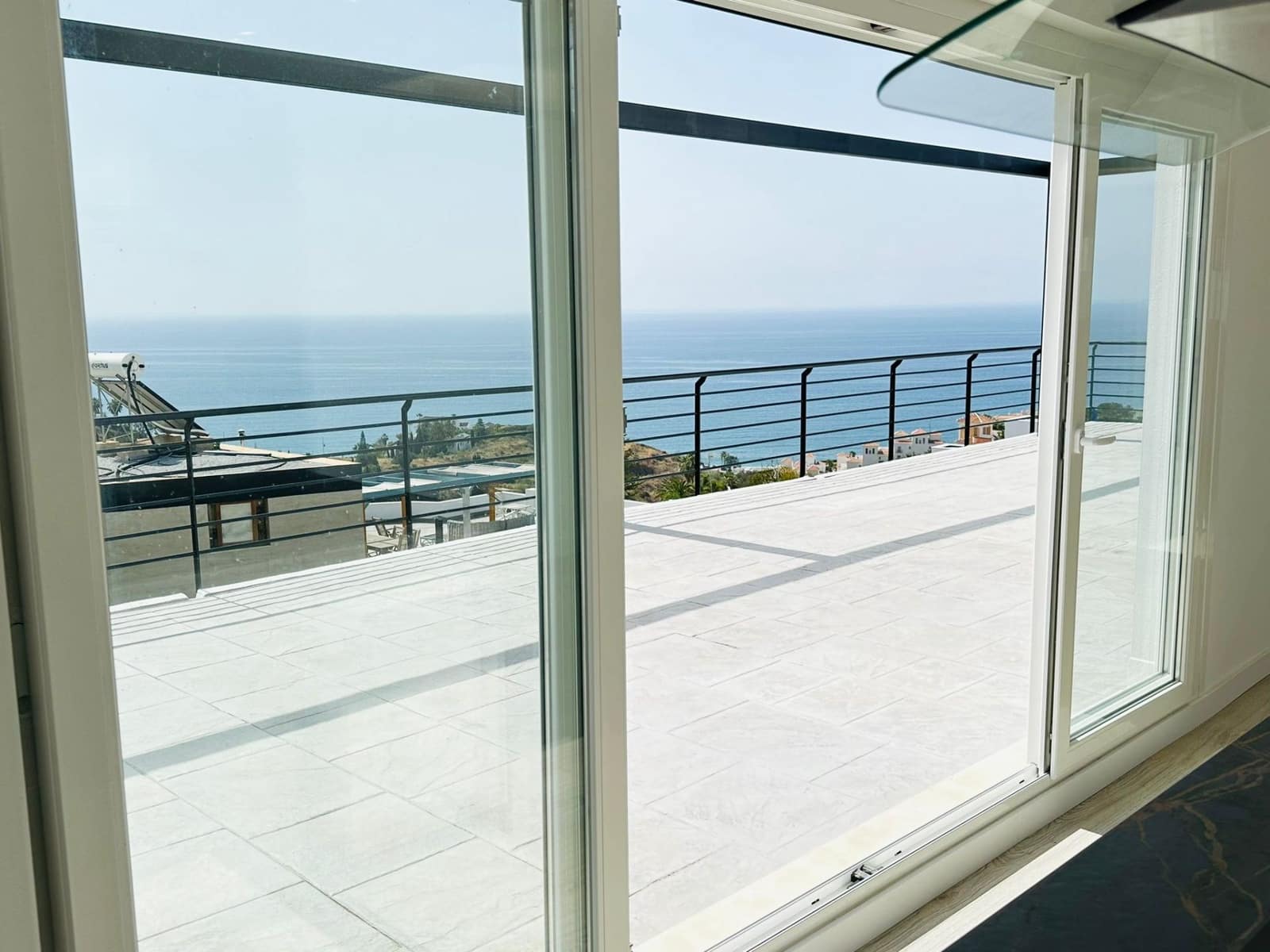 4 bedroom Villa for sale in Torrox-Costa with pool garage - € 655,250 (Ref: 9932829)