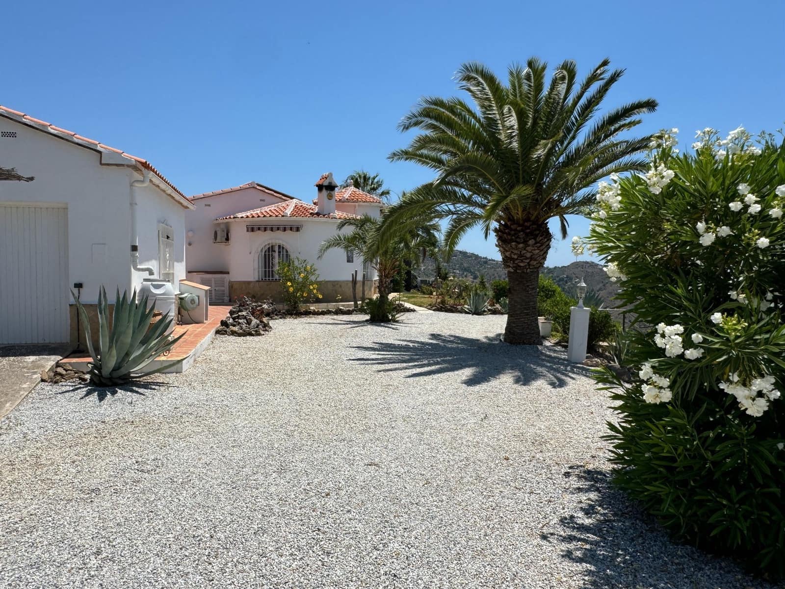 3 chambre Finca/Maison de Campagne à vendre à Arenas avec piscine garage - 535 000 € (Ref: 9943315)