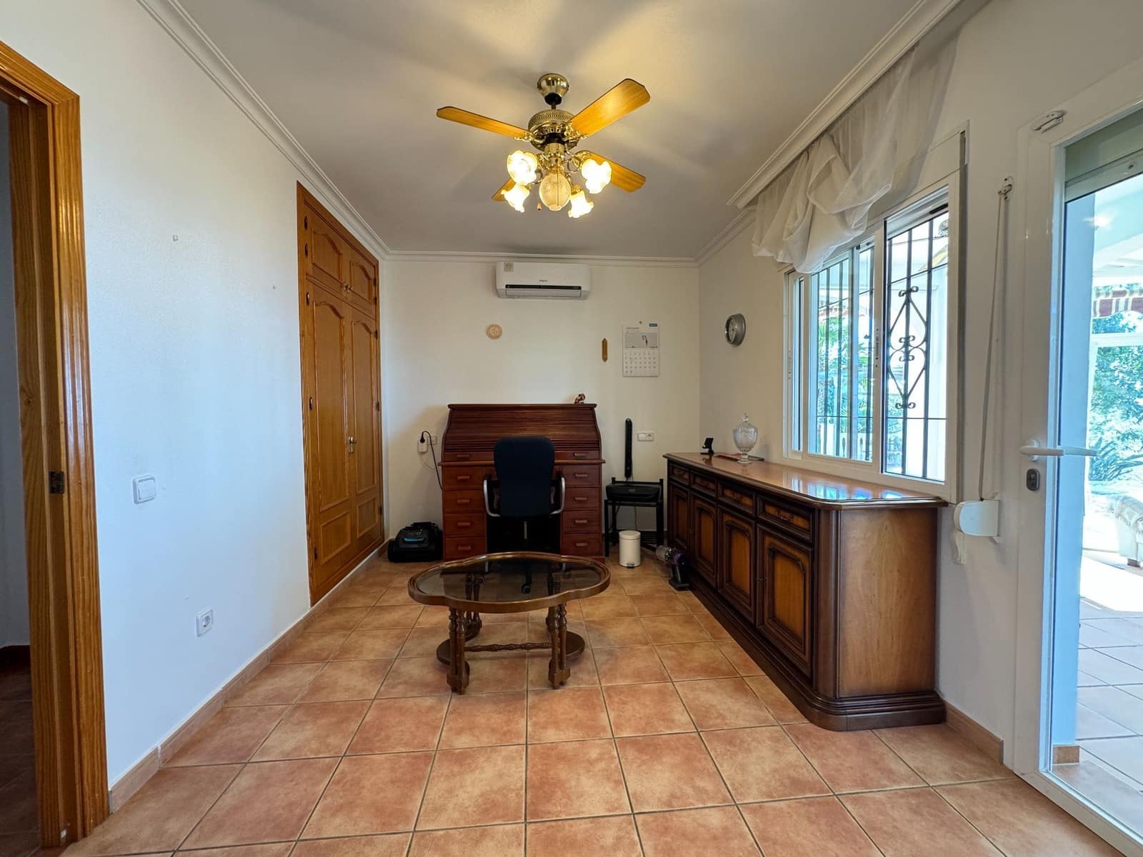3 chambre Finca/Maison de Campagne à vendre à Arenas avec piscine garage - 535 000 € (Ref: 9943315)