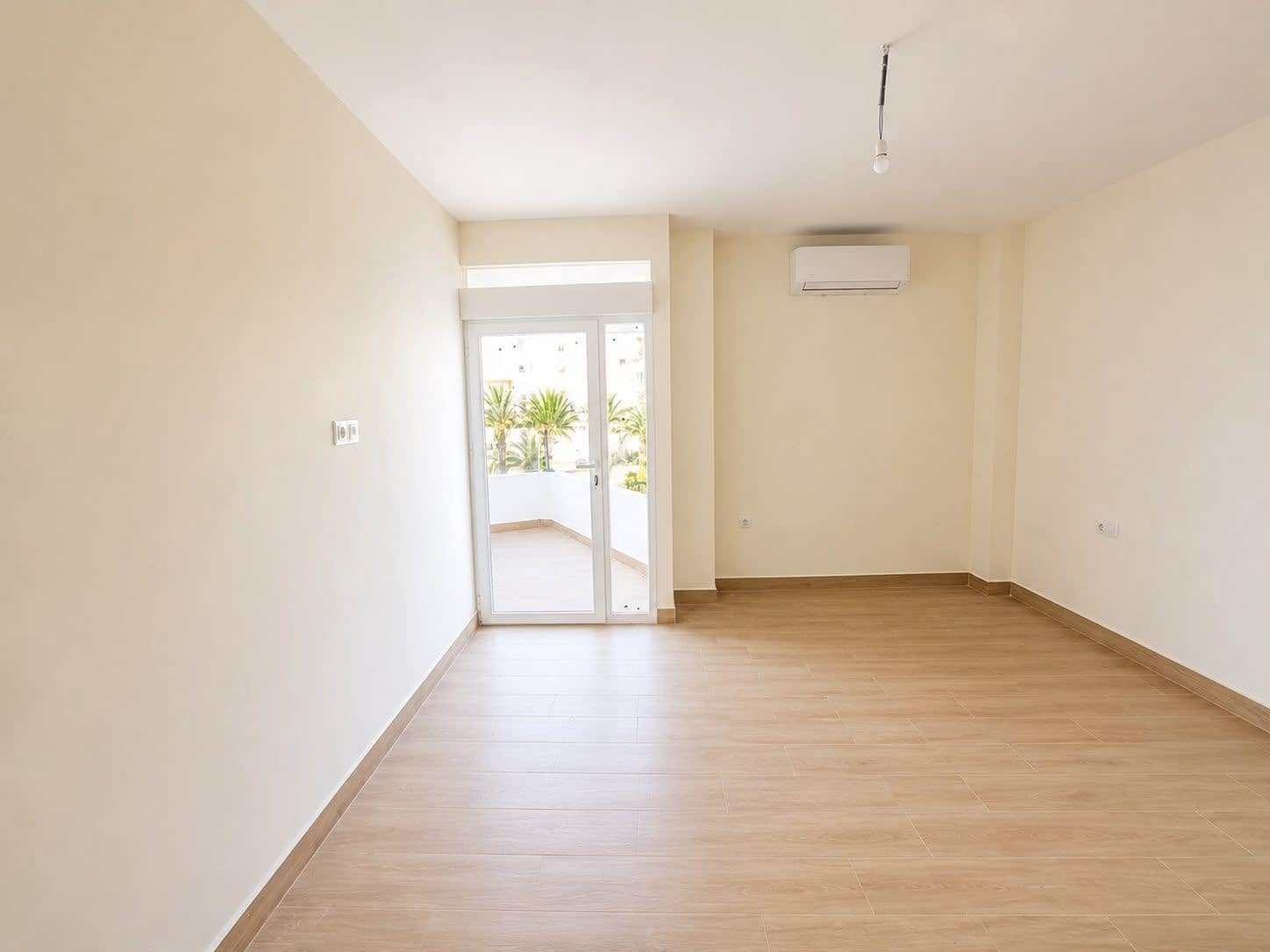 1 soveværelse Lejlighed til salg i Torrox-Costa med swimmingpool - € 299.500 (Ref: 9949179)