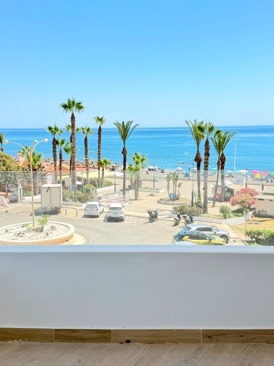 1 soveværelse Lejlighed til salg i Torrox-Costa med swimmingpool - € 299.500 (Ref: 9949179)