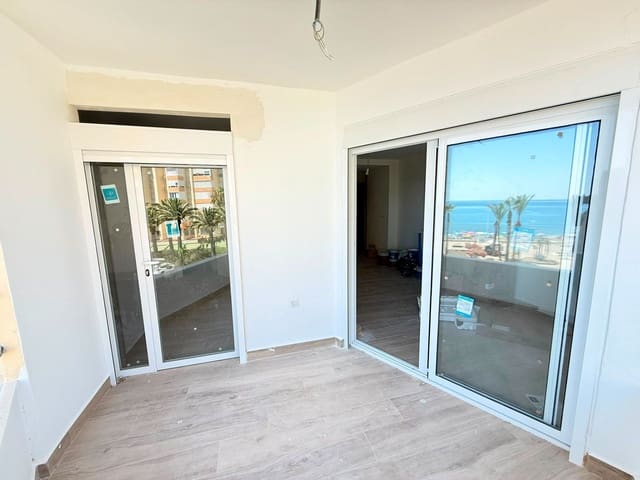1 soveværelse Lejlighed til salg i Centro Internacional, Torrox med swimmingpool - € 299.500 (Ref: 9949179)