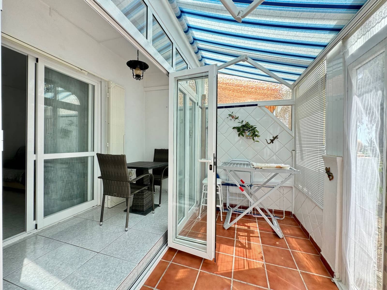 2 soveværelse Lejlighed til salg i Torrox-Costa med swimmingpool - € 235.000 (Ref: 9962030)