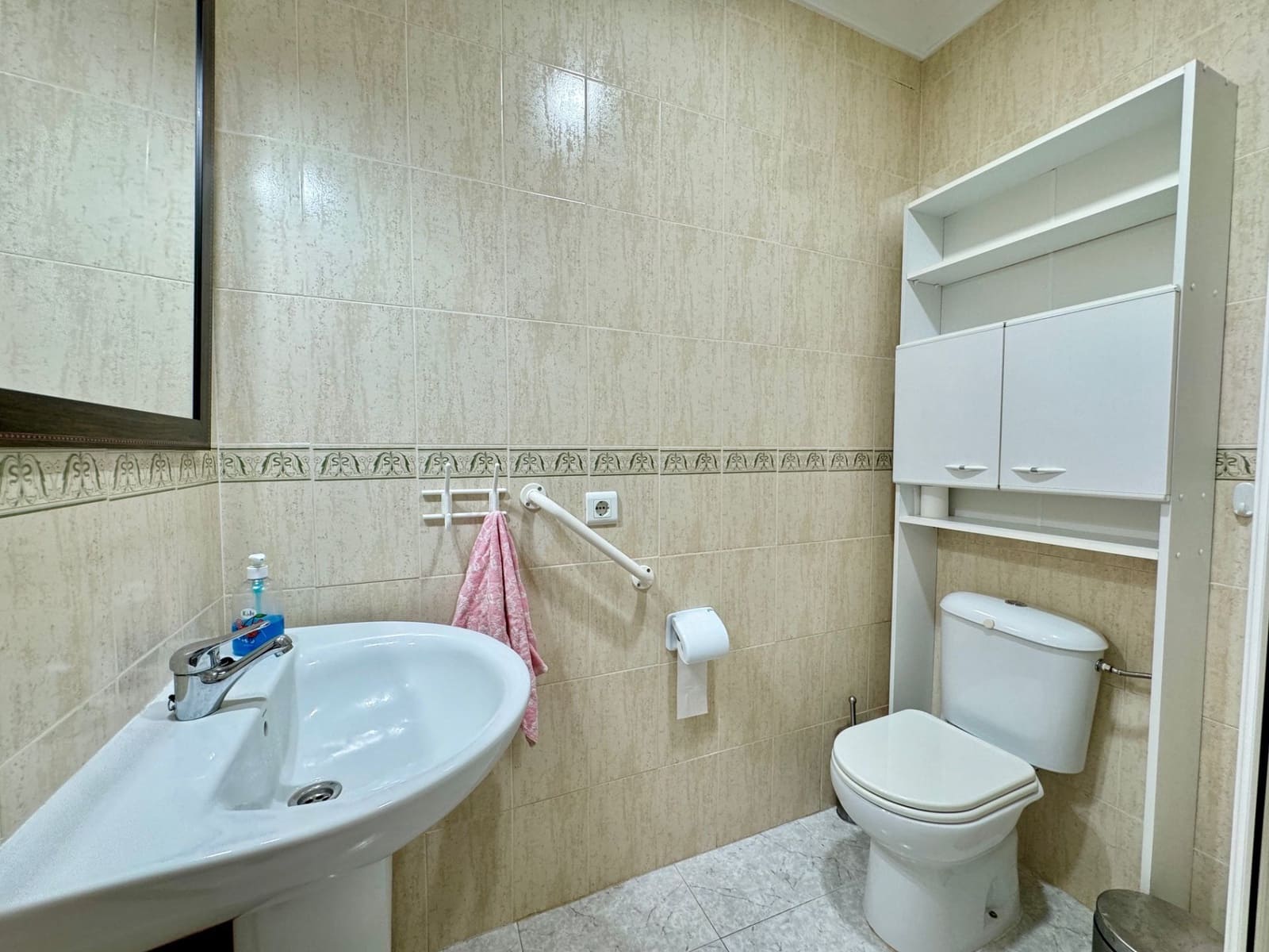 2 soveværelse Lejlighed til salg i Torrox-Costa med swimmingpool - € 235.000 (Ref: 9962030)