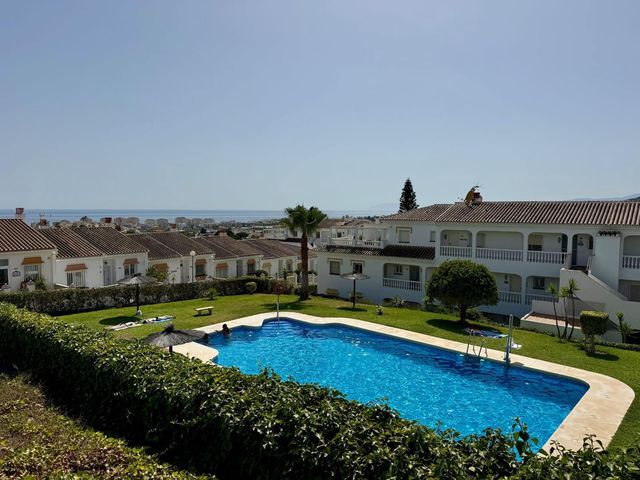 2 soverom Leilighet til salgs i Torrox Park, Torrox med svømmebasseng - € 233 000 (Ref: 9962030)