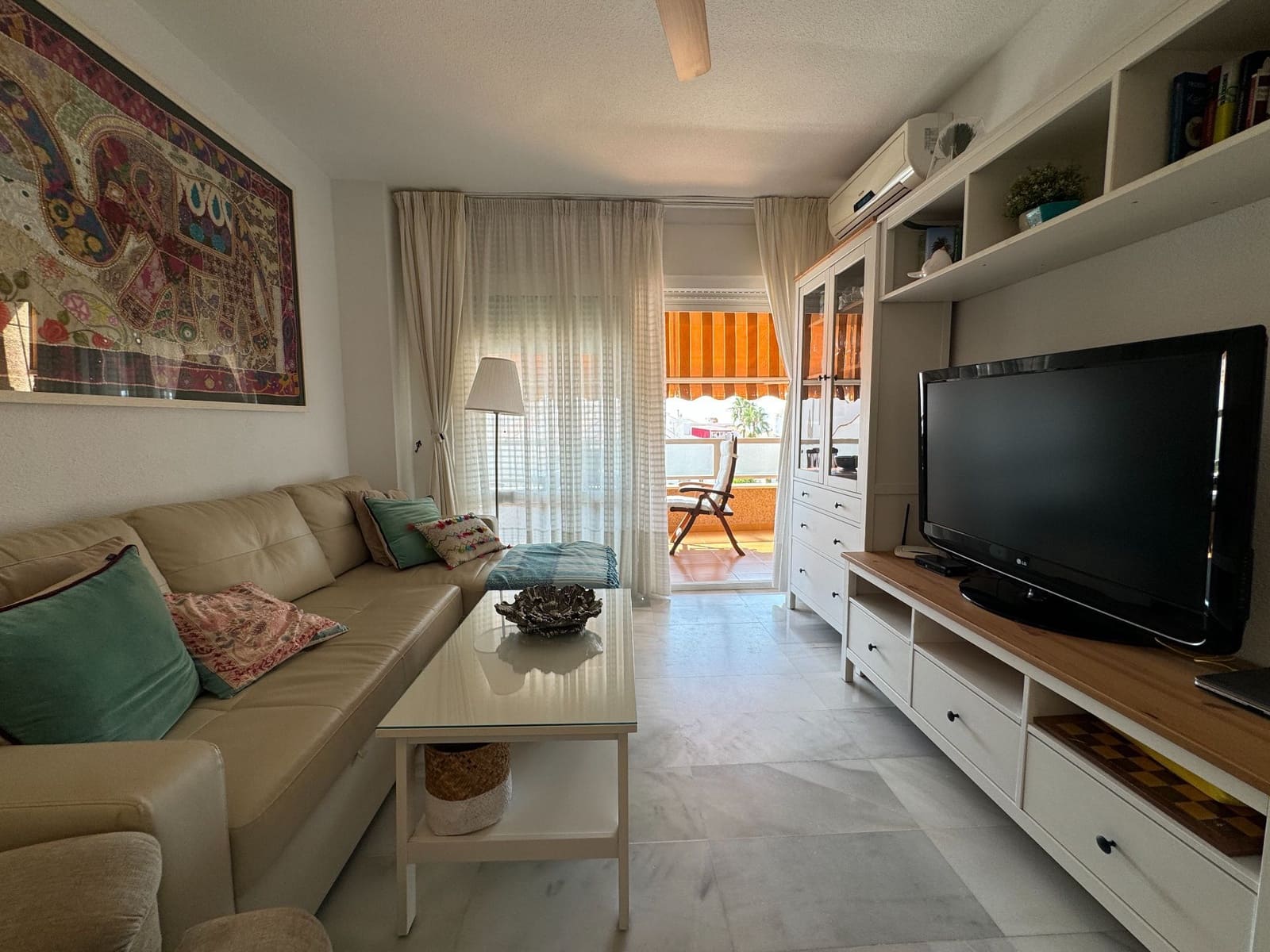2 makuuhuone Asunto myytävänä paikassa Torrox-Costa mukana uima-altaan - 320 000 € (Ref: 9981808)