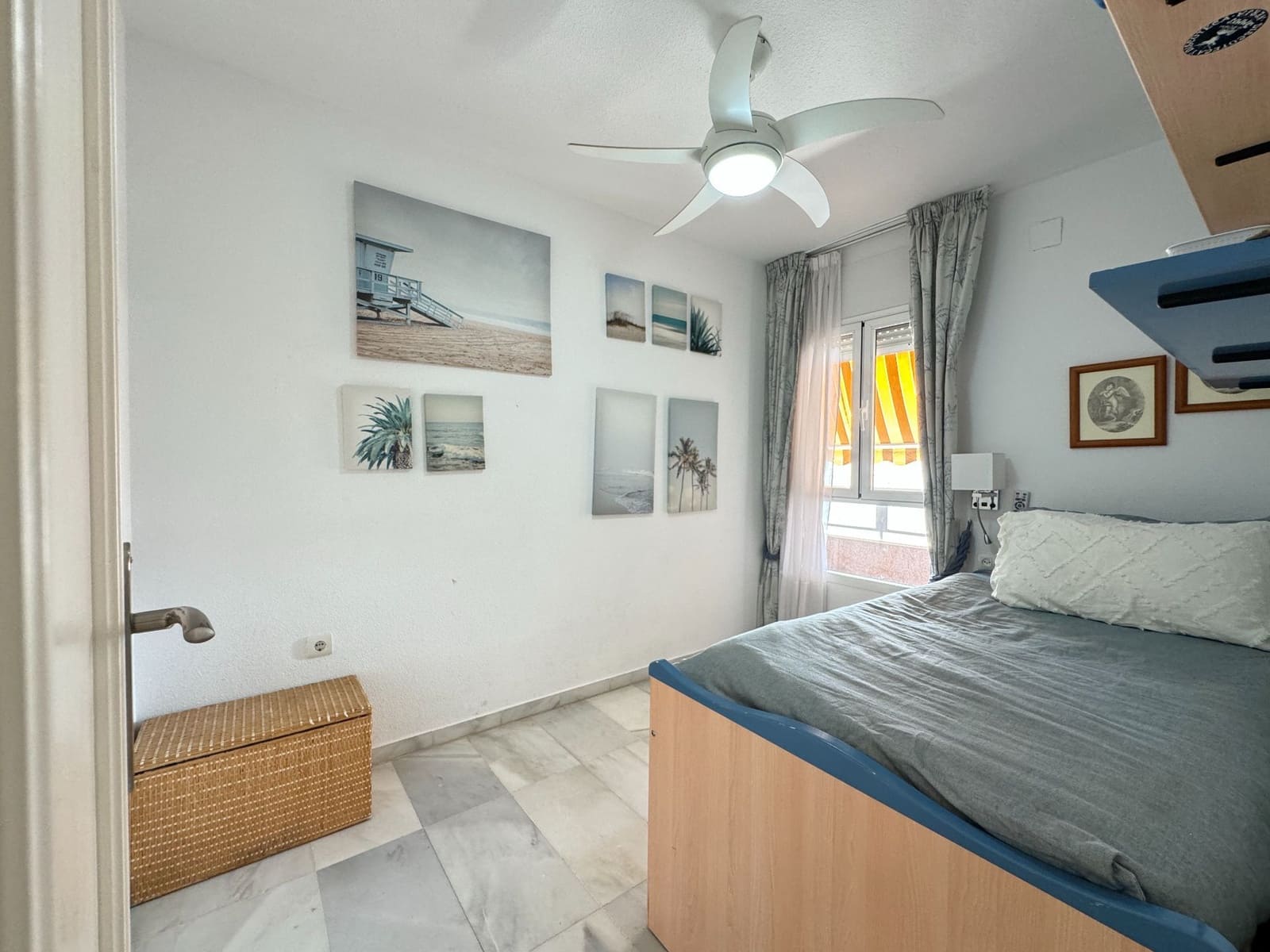 2 makuuhuone Asunto myytävänä paikassa Torrox-Costa mukana uima-altaan - 320 000 € (Ref: 9981808)