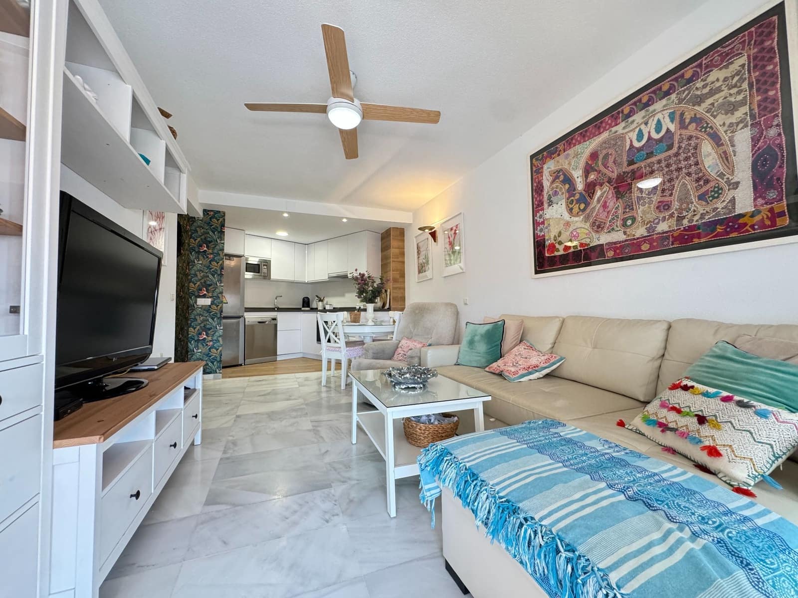 2 makuuhuone Asunto myytävänä paikassa Torrox-Costa mukana uima-altaan - 320 000 € (Ref: 9981808)