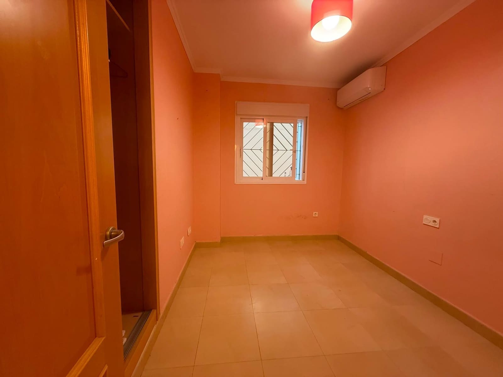 3 sovrum Lägenhet till salu i Caleta de Velez med pool garage - 359 000 € (Ref: 9981809)