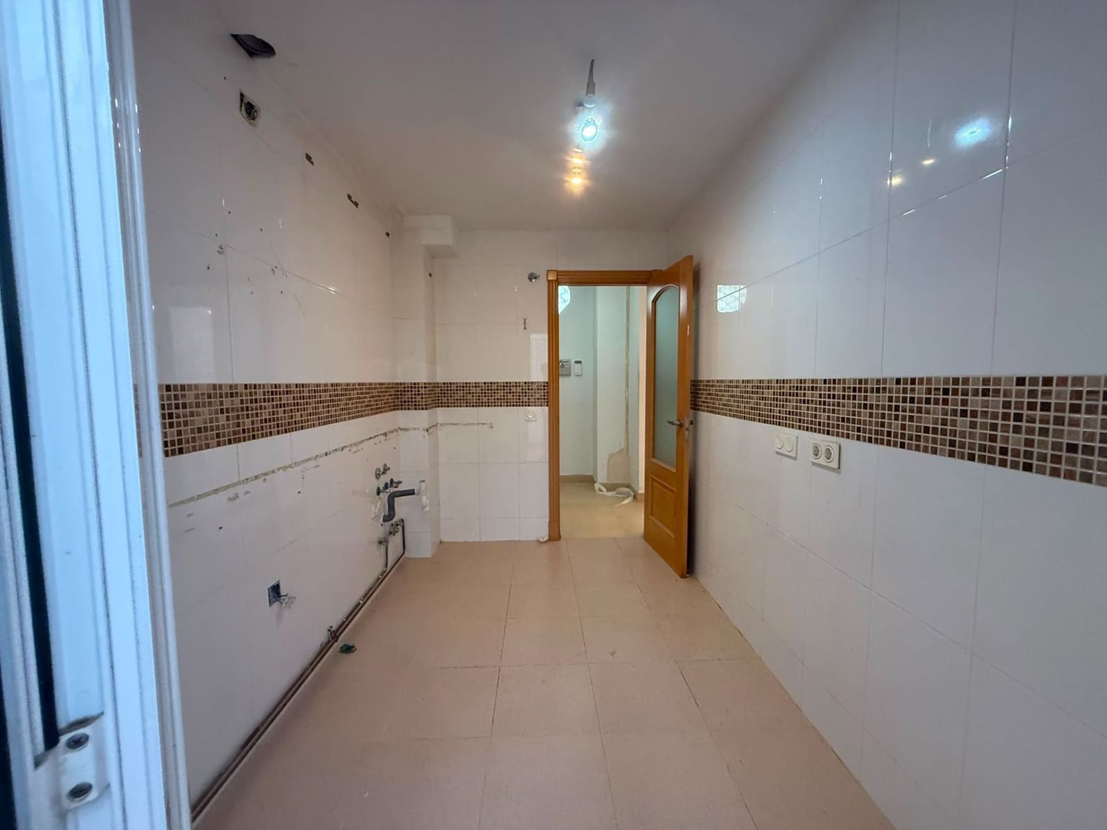3 sovrum Lägenhet till salu i Caleta de Velez med pool garage - 359 000 € (Ref: 9981809)