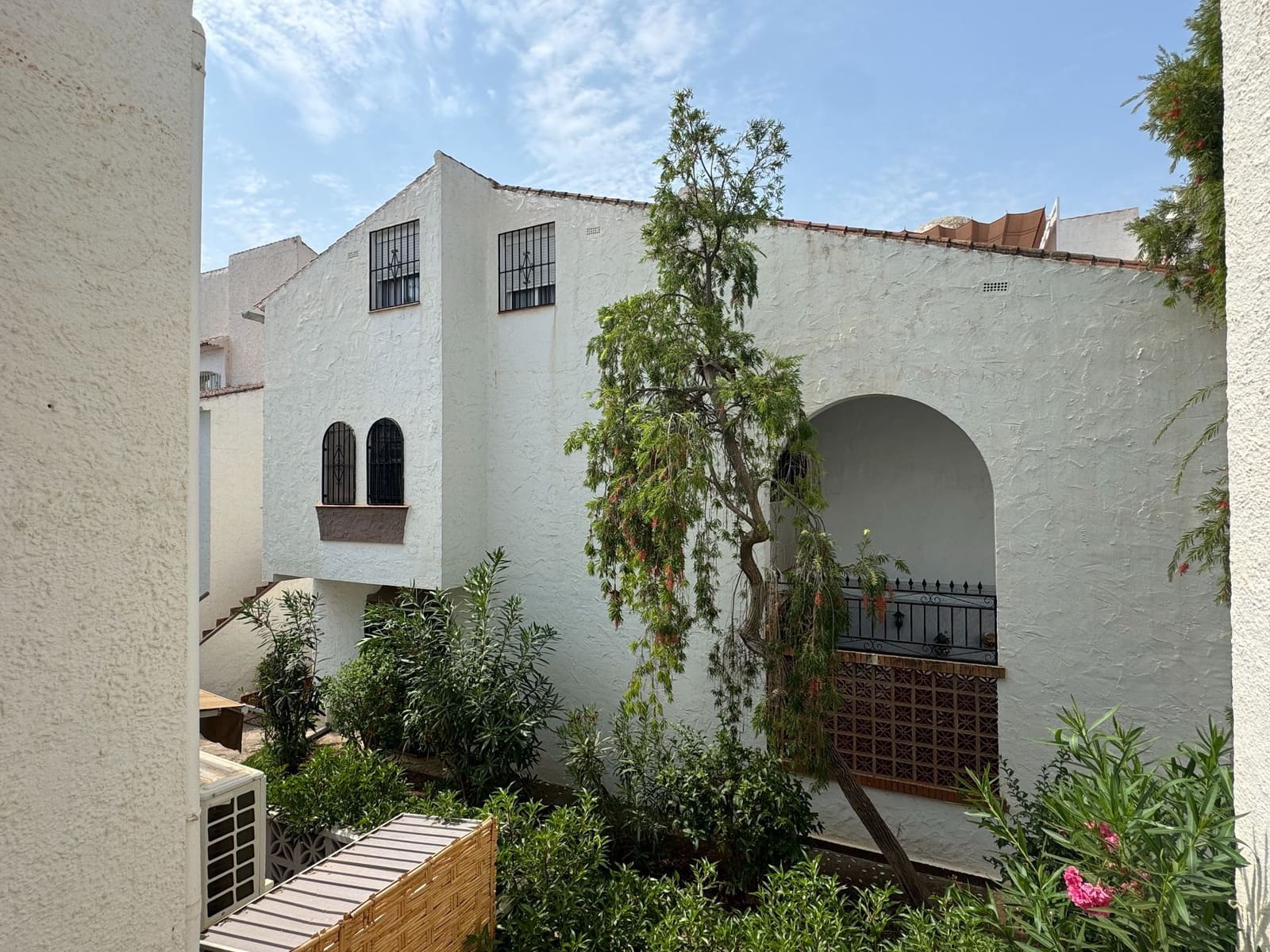 2 slaapkamer Appartement te koop in Torrox-Costa met zwembad - € 239.000 (Ref: 9984398)