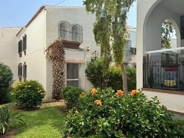 2 quarto Apartamento para venda em Centro Internacional, Torrox com piscina - 239 000 € (Ref: 9984398)