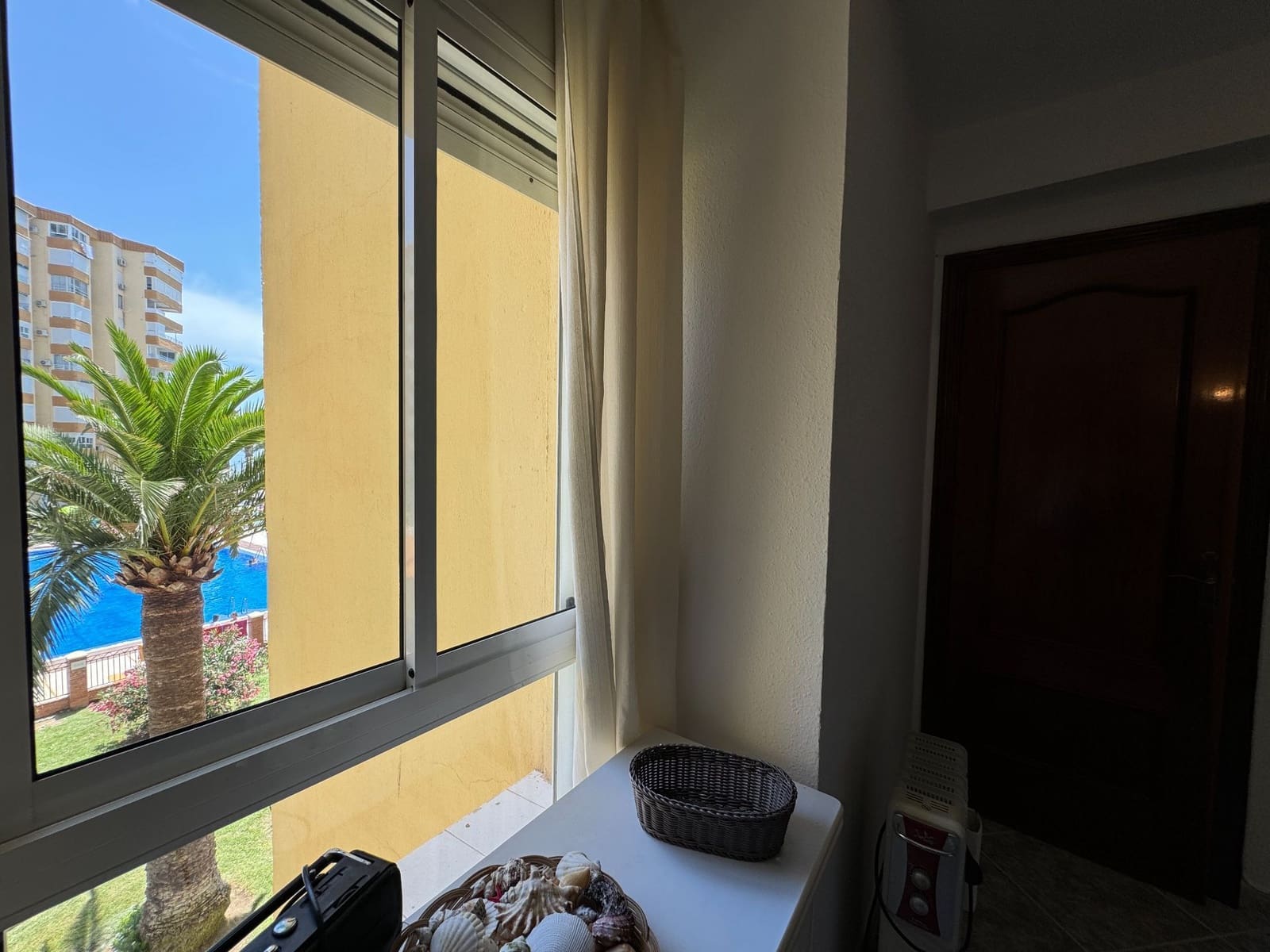 Piso de 2 habitaciones en Algarrobo en venta con piscina - 283.000 € (Ref: 9984399)
