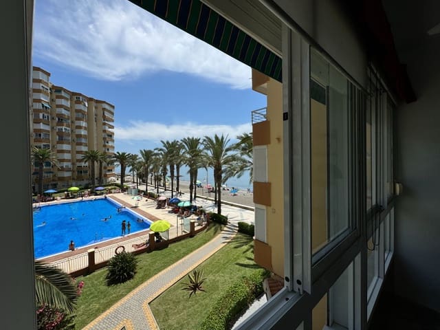 Piso de 2 habitaciones en Algarrobo en venta con piscina - 283.000 € (Ref: 9984399)