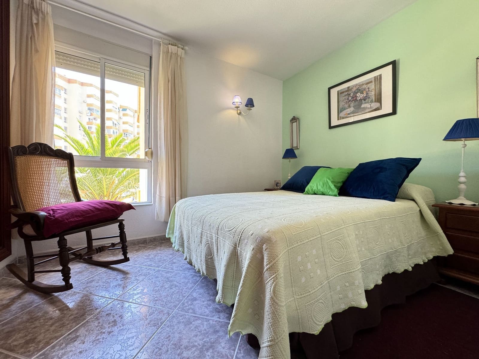 Piso de 2 habitaciones en Algarrobo en venta con piscina - 283.000 € (Ref: 9984399)