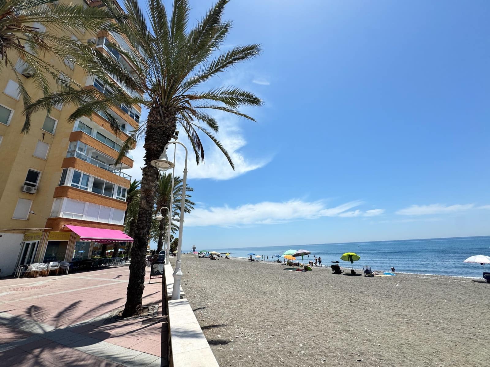 Piso de 2 habitaciones en Algarrobo en venta con piscina - 283.000 € (Ref: 9984399)
