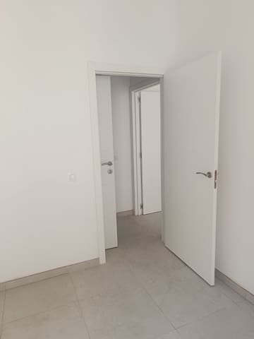 2 soveværelse Lejlighed til salg i Santa Cruz de Tenerife med swimmingpool garage - € 325.000 (Ref: 10009838)