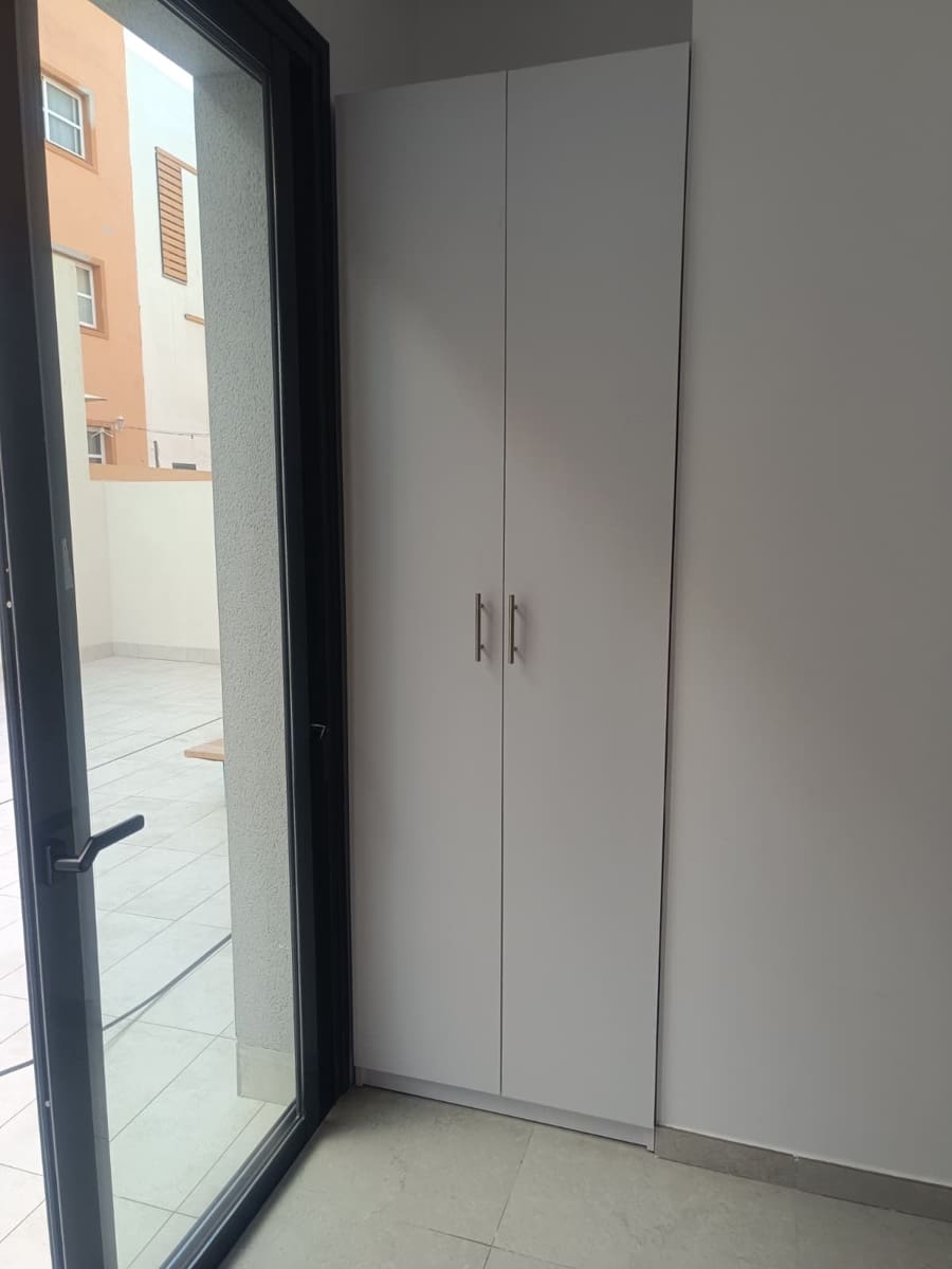 2 bedroom Apartment for sale in Santa Cruz de Tenerife with pool garage - € 325,000 (Ref: 10009838)