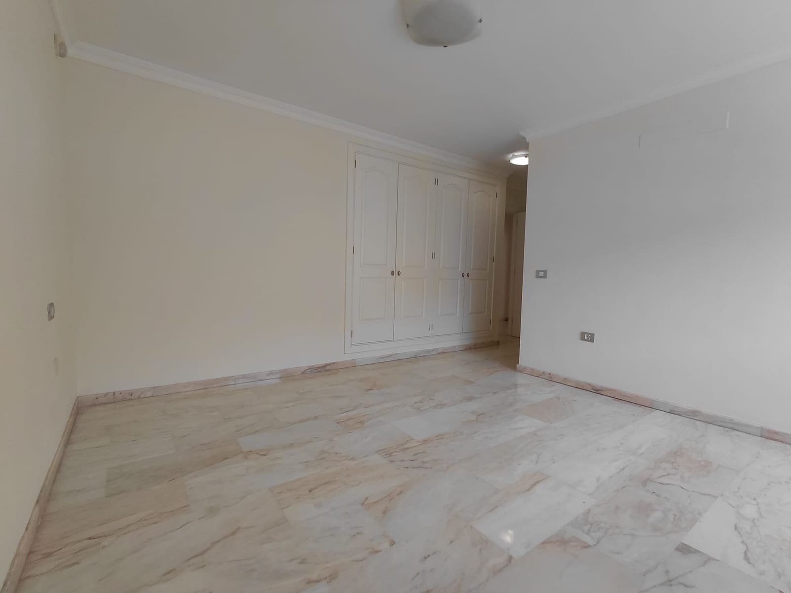 2 bedroom Apartment for sale in Santiago del Teide with pool garage - € 529,000 (Ref: 10009908)