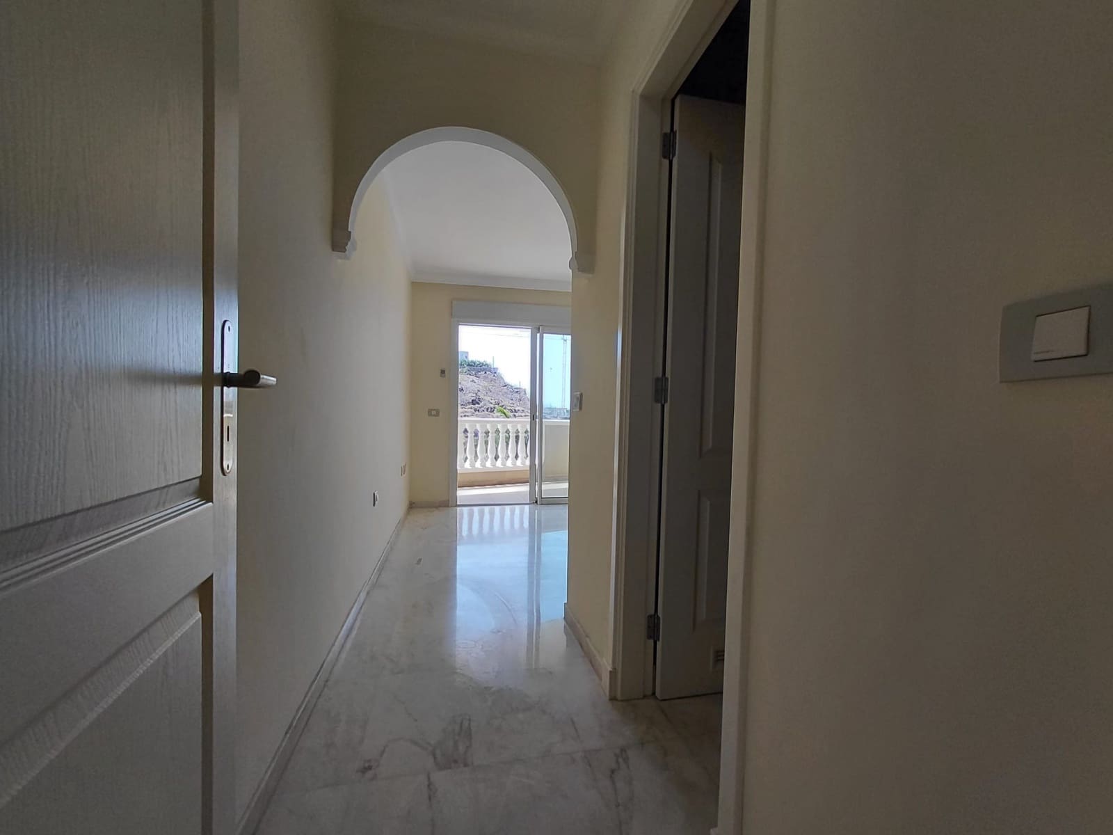 2 bedroom Apartment for sale in Santiago del Teide with pool garage - € 440,000 (Ref: 10009909)