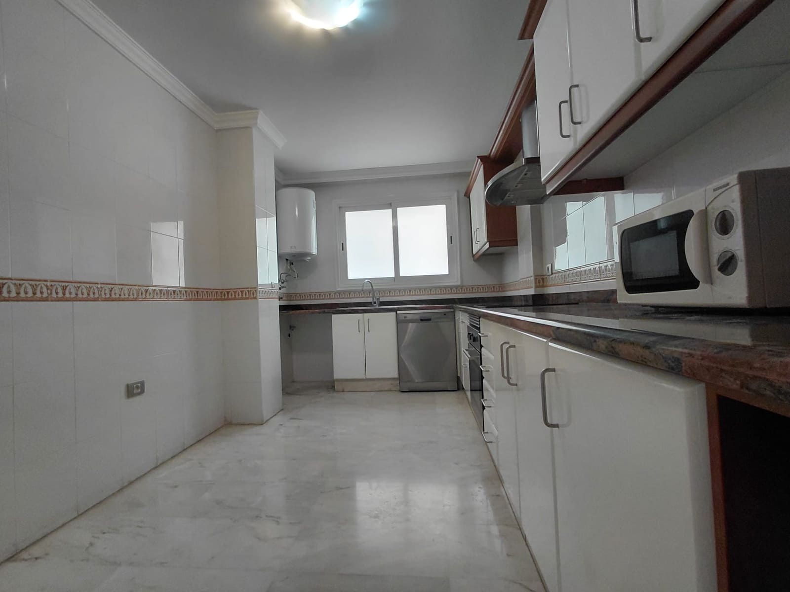 2 bedroom Apartment for sale in Santiago del Teide with pool garage - € 440,000 (Ref: 10009909)