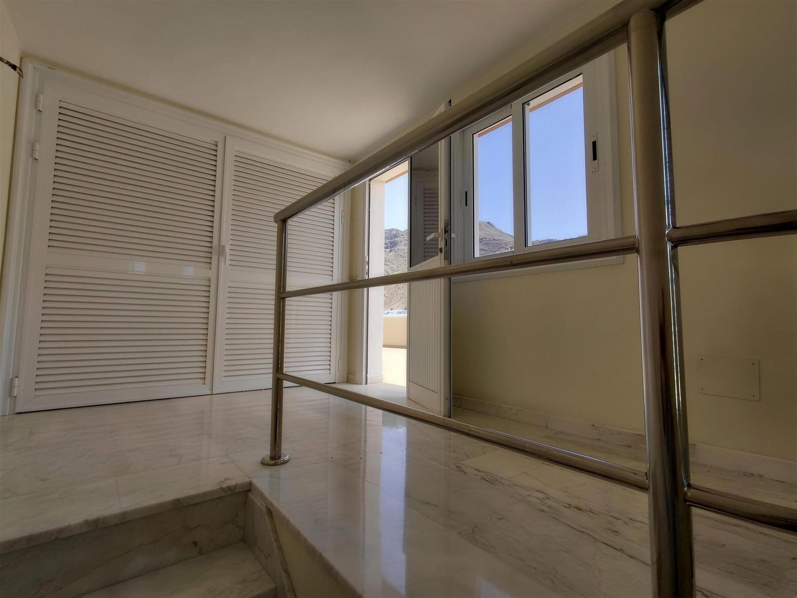 2 chambre Appartement à vendre à Los Gigantes avec piscine garage - 875 000 € (Ref: 10016792)