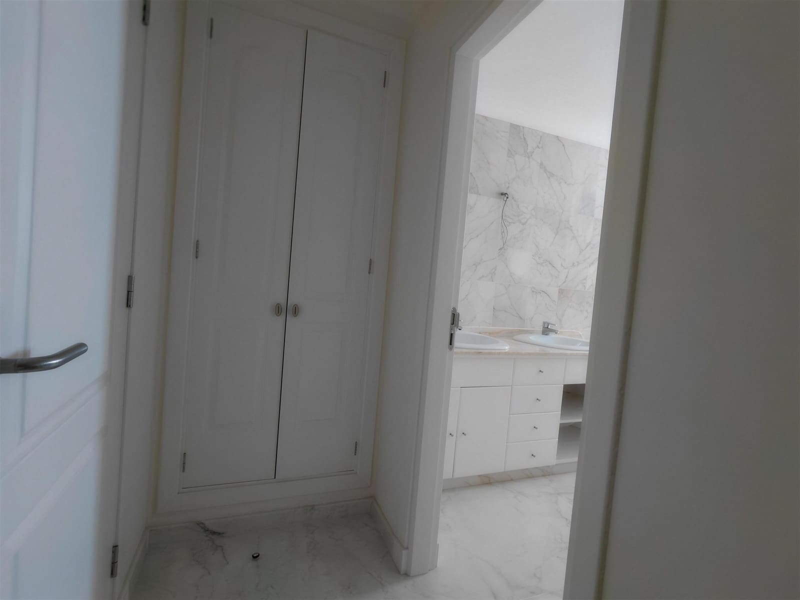 2 chambre Appartement à vendre à Los Gigantes avec piscine garage - 875 000 € (Ref: 10016792)