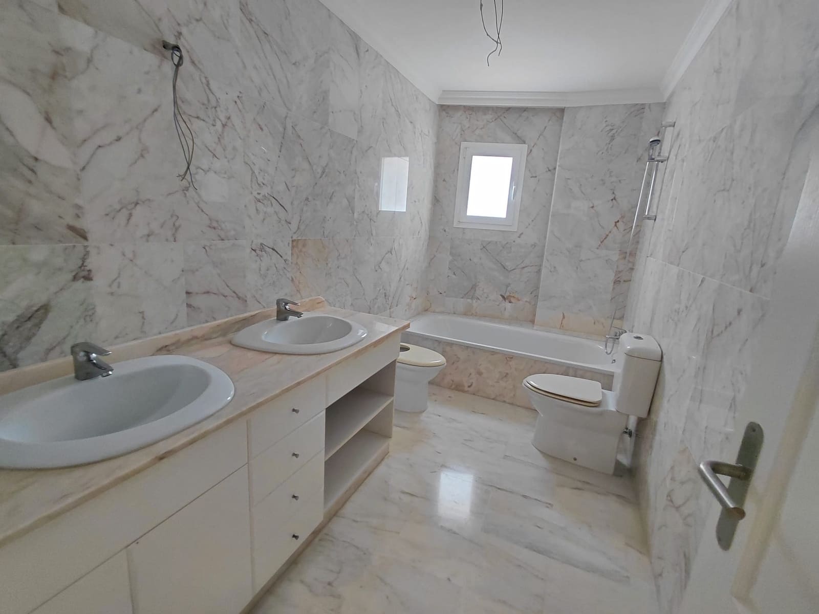 2 chambre Appartement à vendre à Los Gigantes avec piscine garage - 875 000 € (Ref: 10016792)