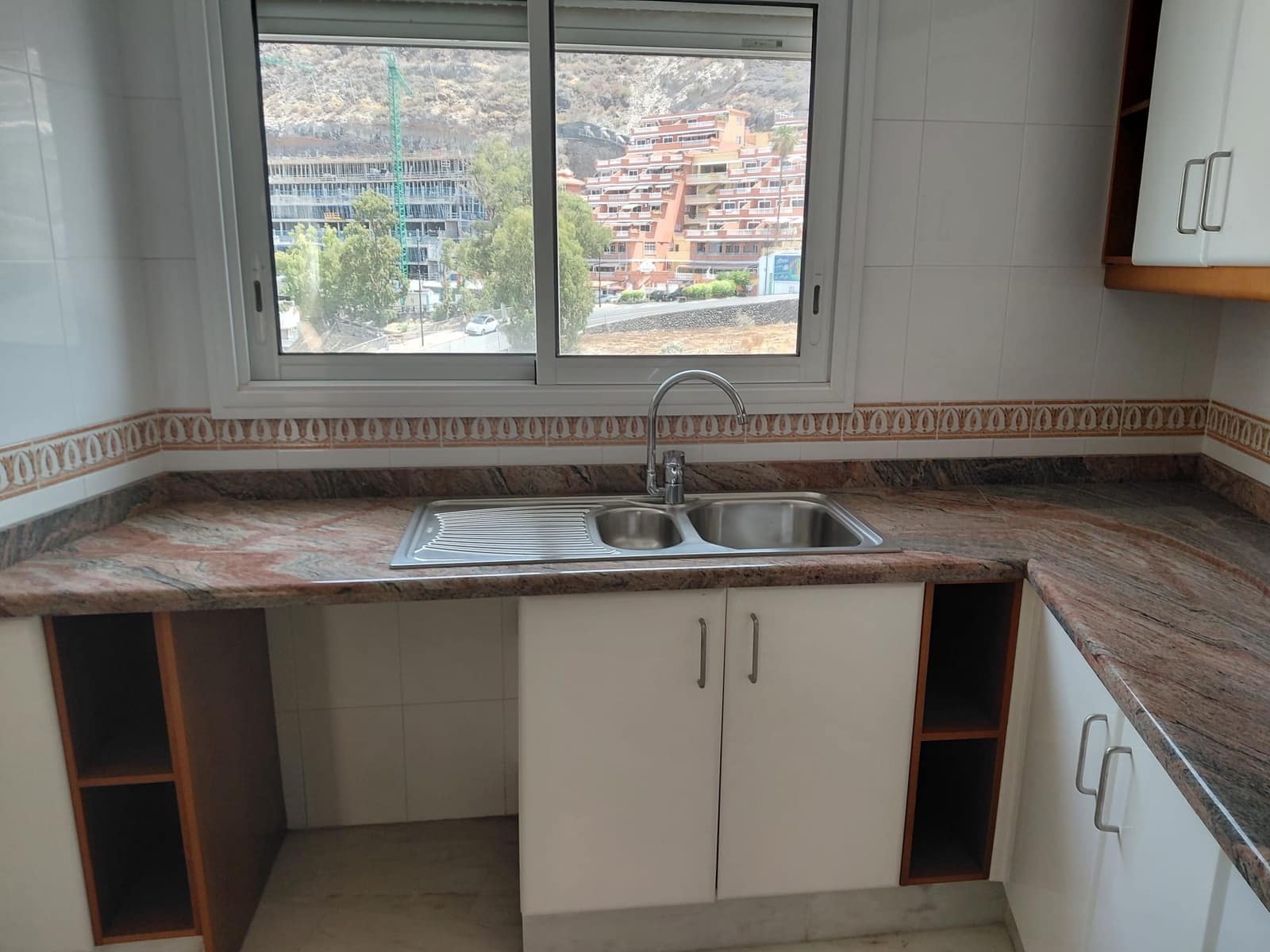 2 chambre Appartement à vendre à Los Gigantes avec piscine garage - 875 000 € (Ref: 10016792)