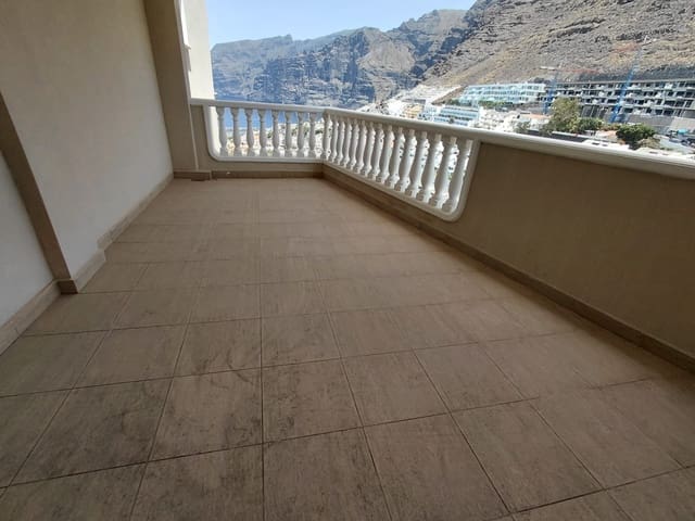 2 chambre Appartement à vendre à Los Gigantes, Santiago del Teide avec piscine garage - 875 000 € (Ref: 10016792)