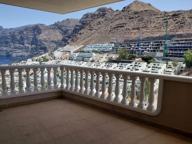 2 chambre Appartement à vendre à Los Gigantes, Santiago del Teide avec piscine garage - 875 000 € (Ref: 10016792)