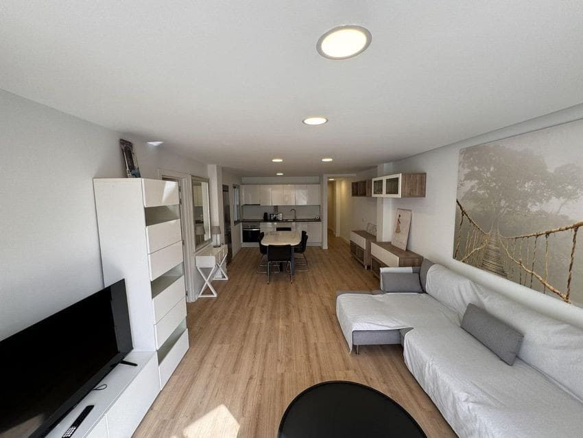 2 makuuhuone Huoneisto vuokrattavana paikassa El Medano - 1 500 € (Ref: 10026244)