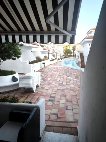 1 soveværelse Lejlighed til leje i Playa de las Americas, Arona med swimmingpool - € 1.300 (Ref: 10026261)